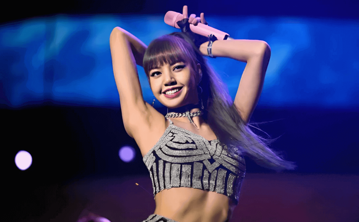 ลิซ่า แบล็คพิ้ง