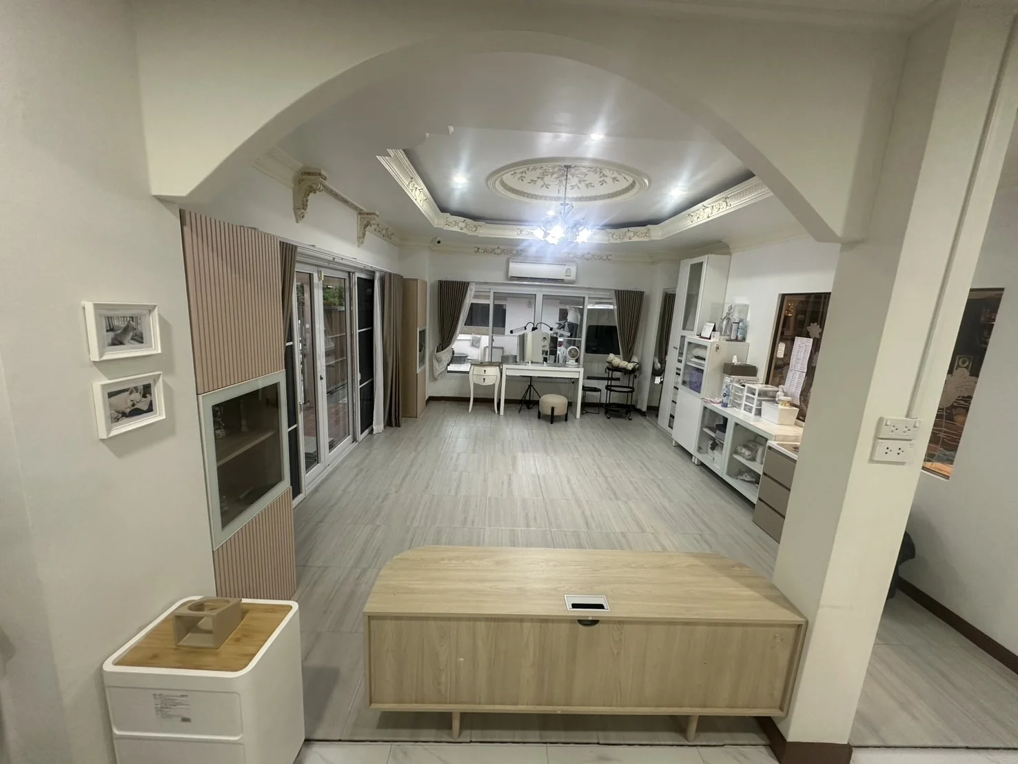 แผ่นปูพื้นฟิตเนสลายไม้ ห้องโฮมยิม