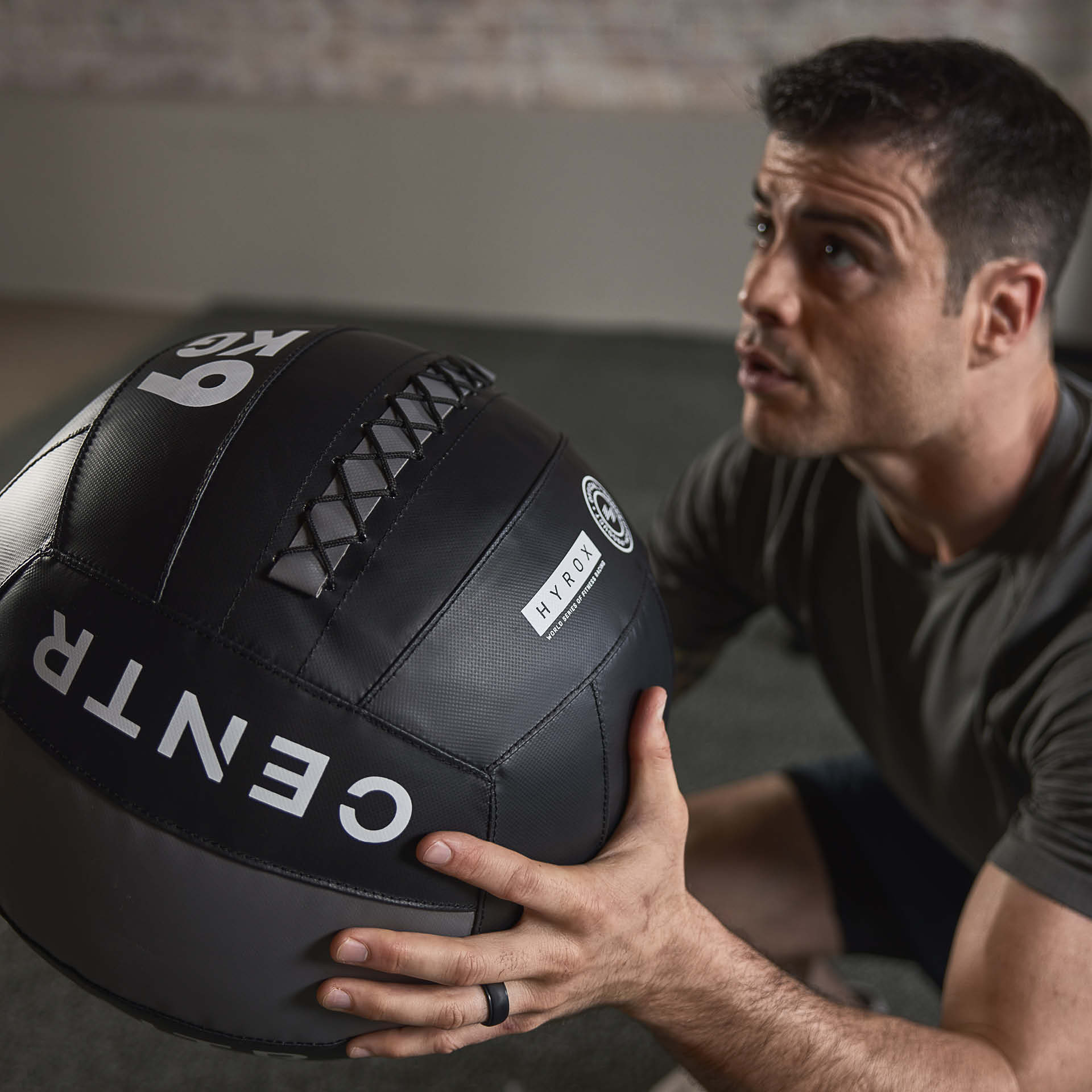 CENTR x HYROX Competition Wall Ball 6kg review 2