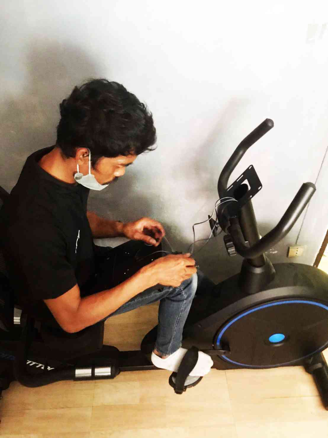 ตรวจเช็คสินค้า ซ่อมแซม จักรยานออกกำลังกาย