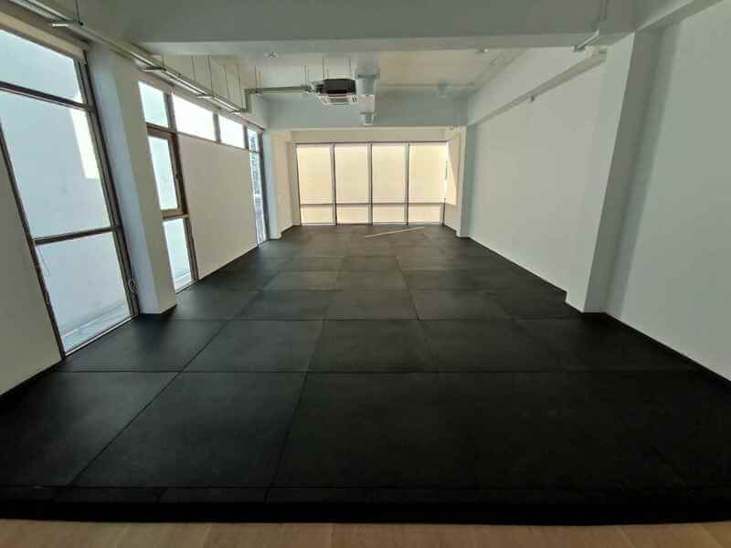 Rubber Tile แผ่นรองปูพื้น