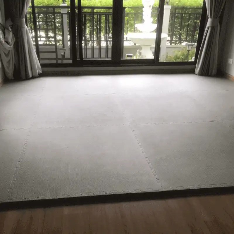 ตัวอย่างแผ่นยางปูพื้น - 09